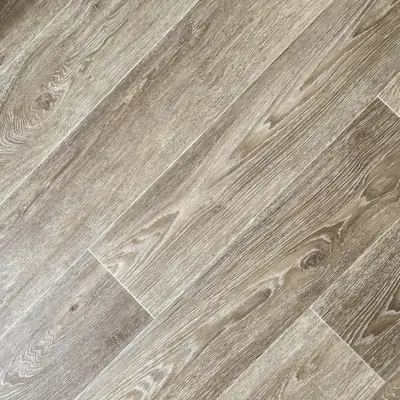 Dlažba drevodekor uložená diagonálne